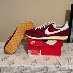 Nike Challenger OG Gym Red size 10 worn twice! Practically brand new with box.